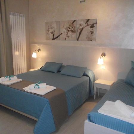 Mediterranea Sea House Montesilvano Room photo